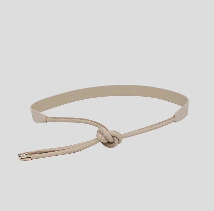 Wide Leather Knotted Belt