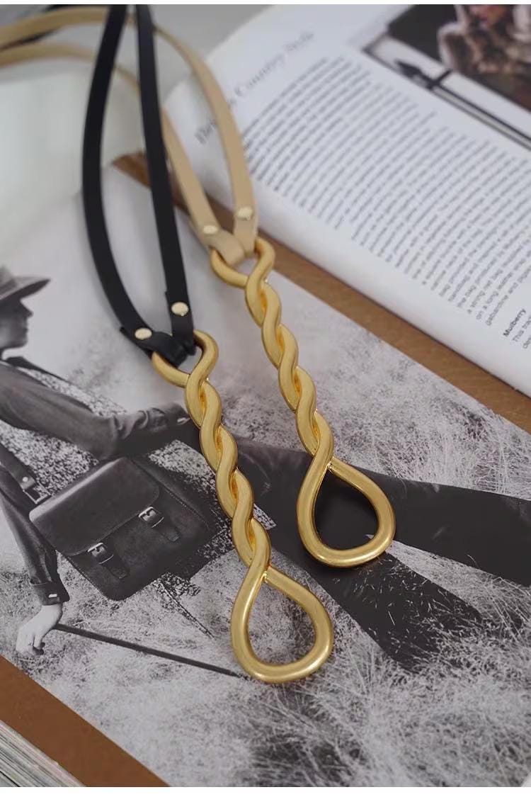 Freeform Tie Belt