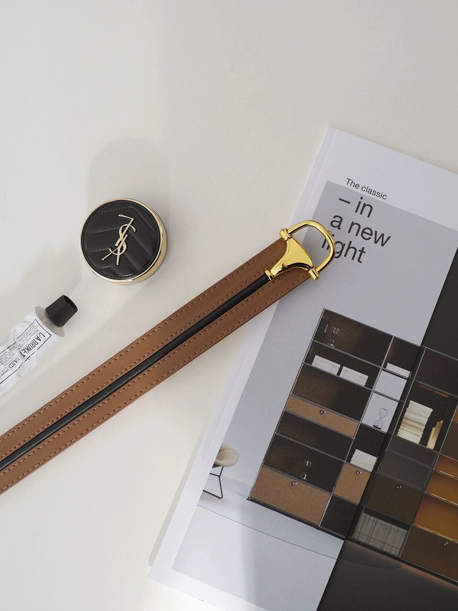 Minimalist Dual Color Leather Belt