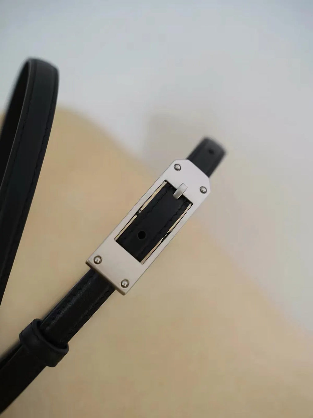 Sloane Skinny Leather Belt